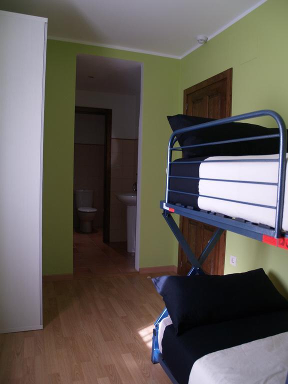 Albergue De Yebra Yebra de Basa Ruang foto